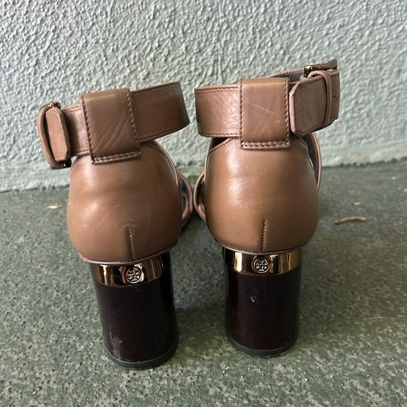 Tory Burch Delany Strappy Heels Open Toe Leather Sandals Block Heel Sz 7 - Picture 4 of 10